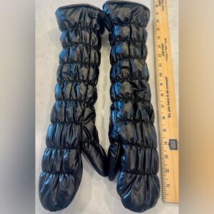 NEW!❄️Free People Movement Highline Puffer Mittens BLACK One Size Warm and Cozy